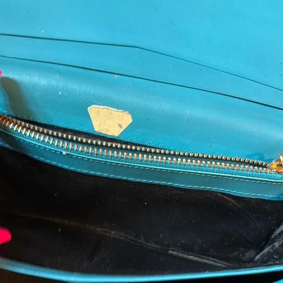 Yves Saint Laurent Blue Embossed Leather Wallet make offer - Picture 8 of 10